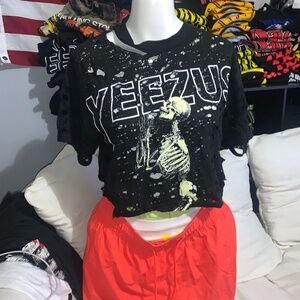 yeezus distress top
